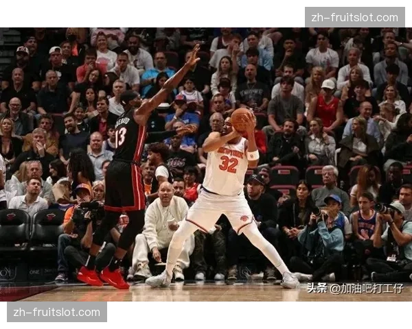 尼克斯豪取七连胜 布伦森与唐斯挡拆配合日趋成熟