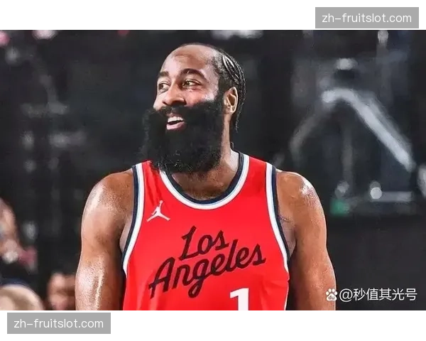 骑士战术体系演变 哈登米切尔双后卫组合效果分析